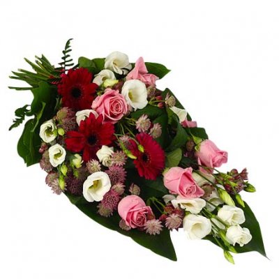 Fridfull vila - Lösbunden begravningsbukett - Skicka begravningsblommor %city%